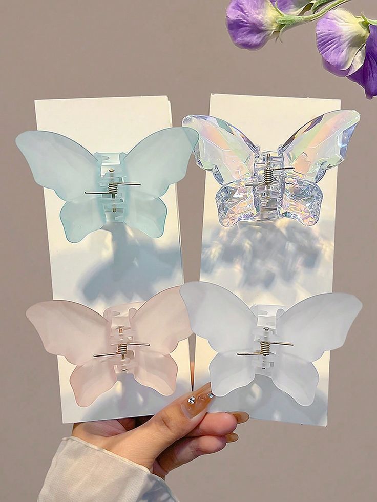Butterfly hair clip