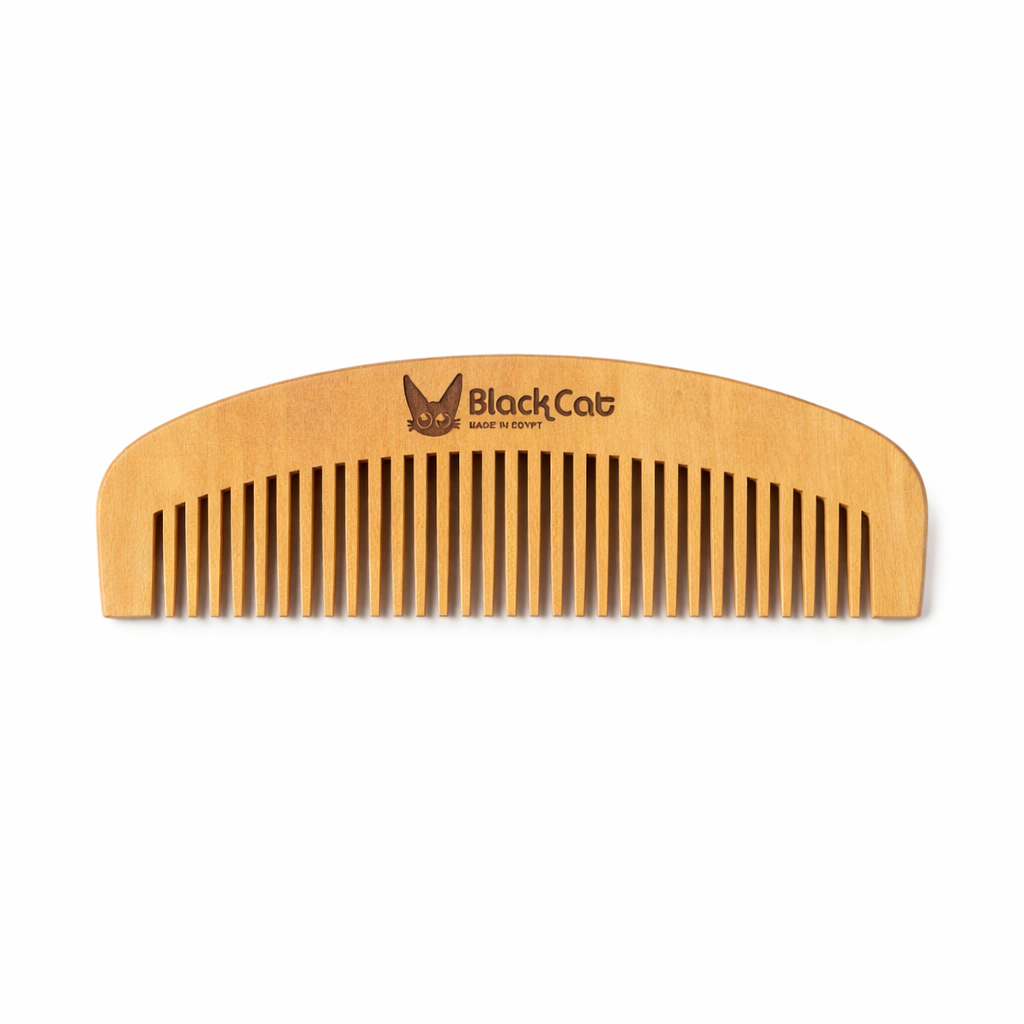 Wooden comb (curved)