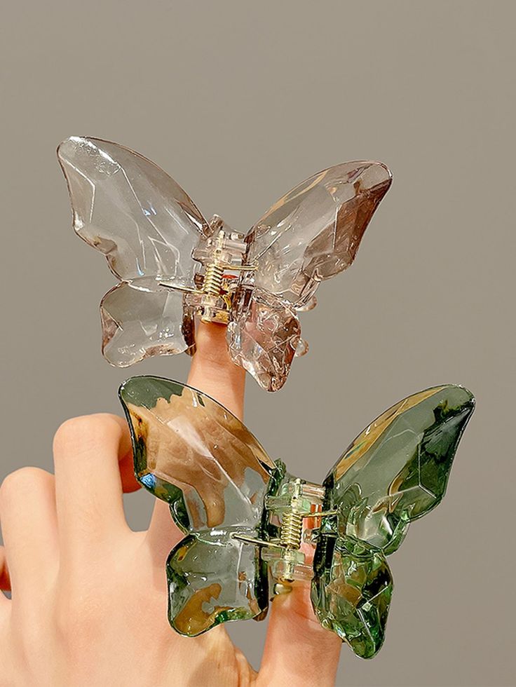 Butterfly hair clip